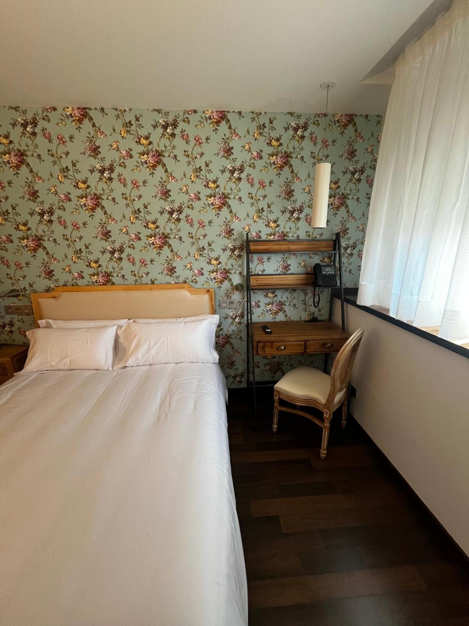 Christine Boutique Hotel El Barraco 외부 사진